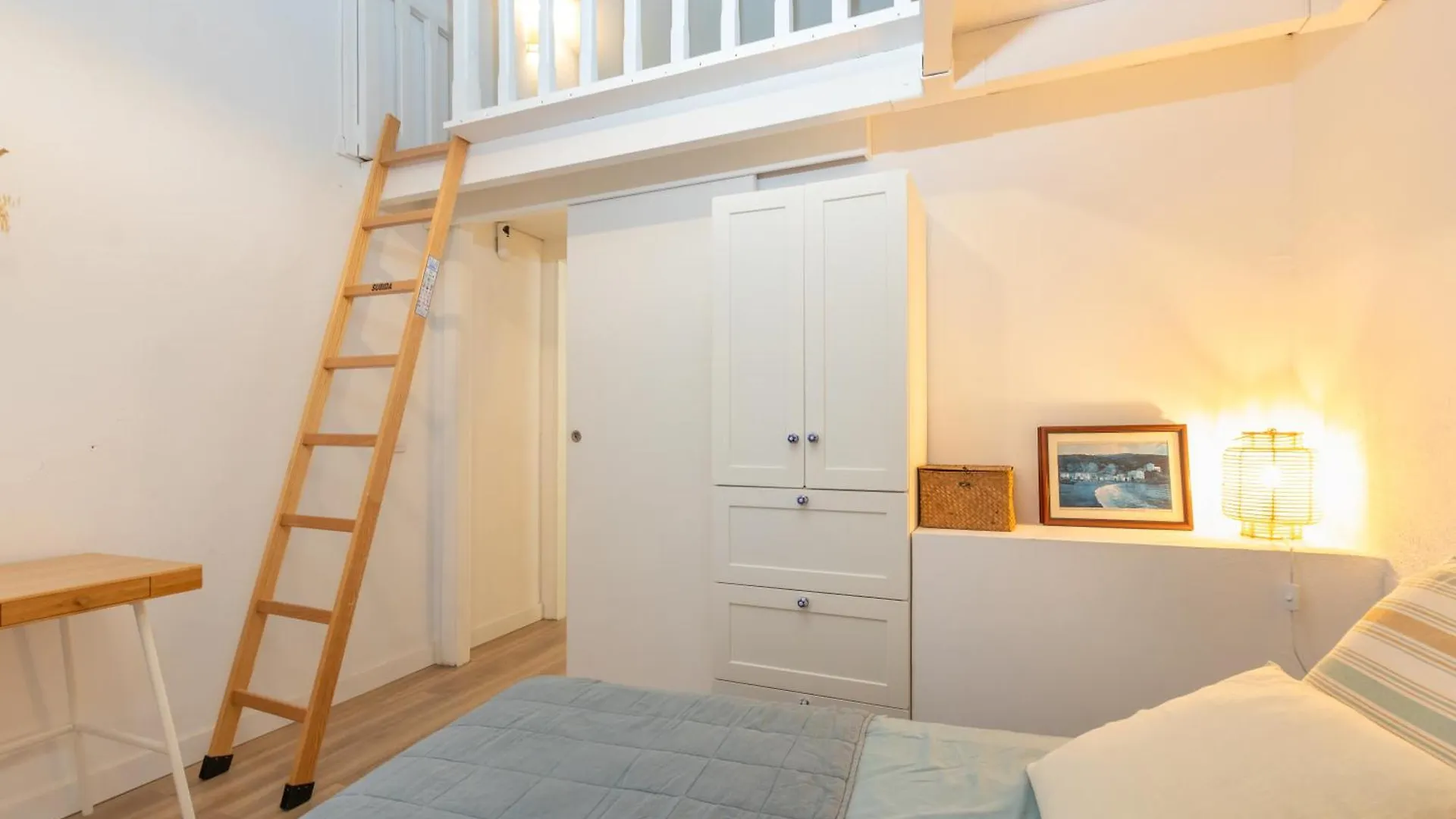 Casa Con Encanto A Pie De Playa Tamariu 0*,  Spain