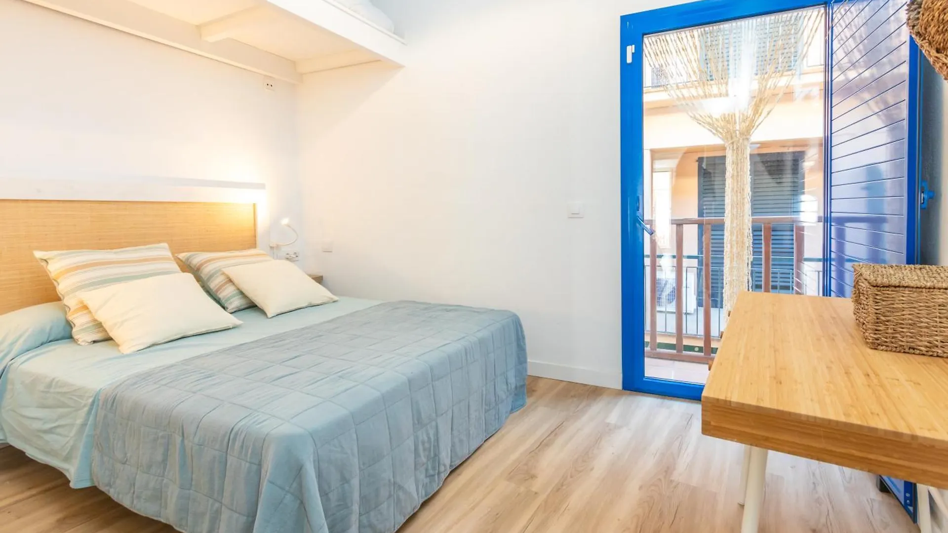 Casa Con Encanto A Pie De Playa Tamariu Spain