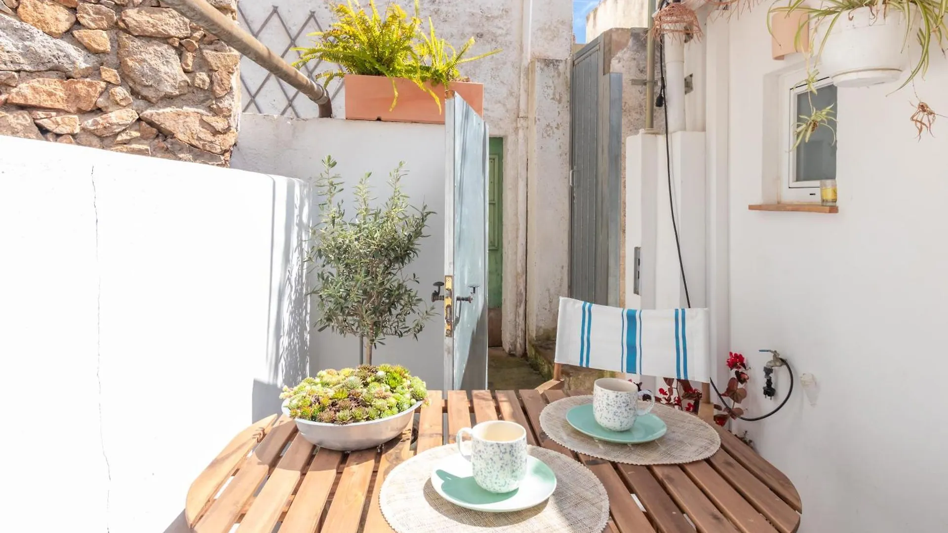 Casa Con Encanto A Pie De Playa Tamariu 0*,  Spain